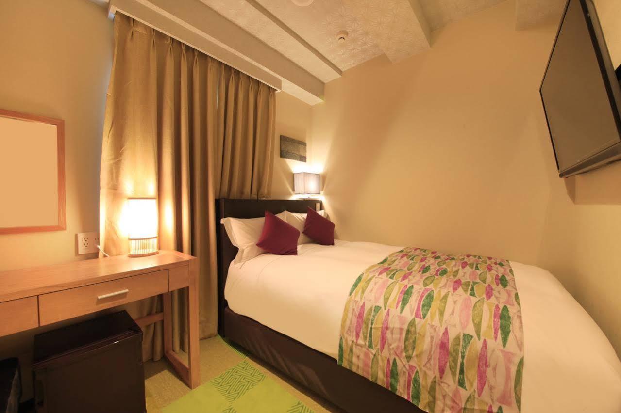 Centurion Hotel & Spa Ueno Station -Artificial Radium Hot Spring Токио Екстериор снимка