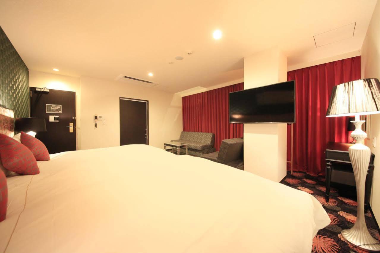 Centurion Hotel & Spa Ueno Station -Artificial Radium Hot Spring Токио Екстериор снимка